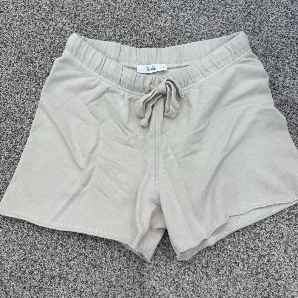 TALULAH Light Beige Athletic Shorts